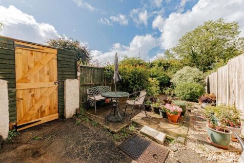 Rear Garden (2)