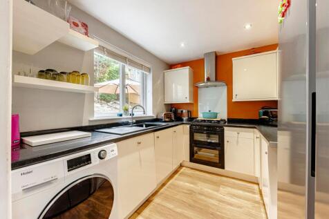 Kitchen (1)