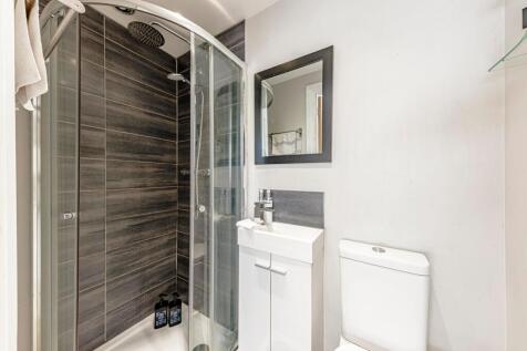 En-Suite (1)