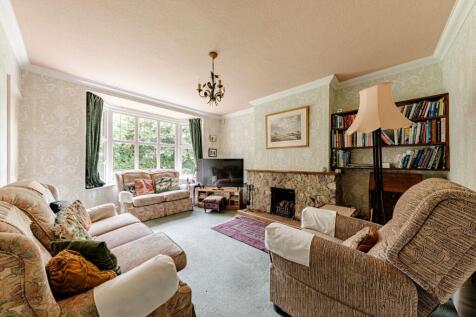 Living Room (1)