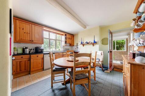 Kitchen (2)