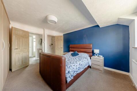 Bedroom One (1)