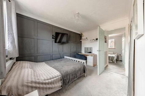 Bedroom Two (1)