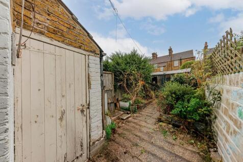 Rear Garden (2)