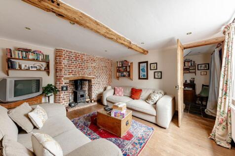 Living Room (1)
