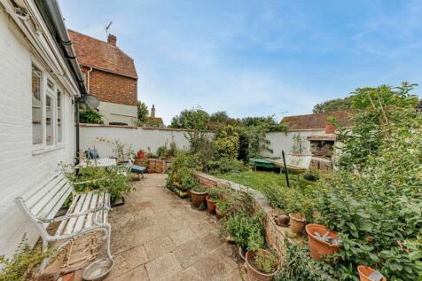 Rear Garden (4)