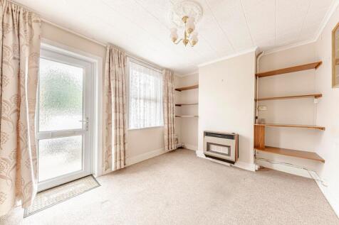 Living Room (1)