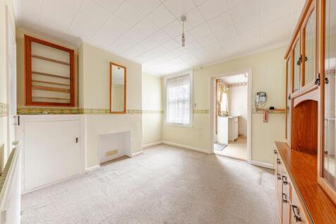 Dining Room (2)