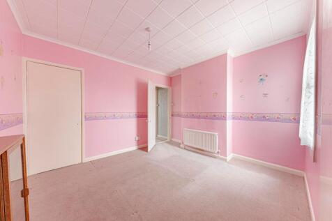 Bedroom Two (1)