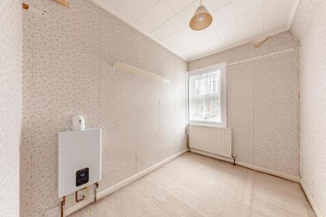 Bedroom Three (1)