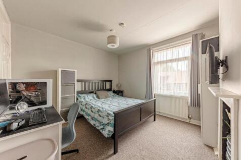 Bedroom One (1)