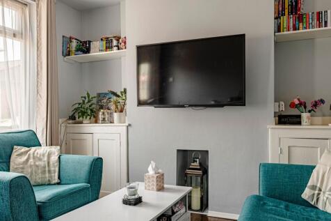 Living Room (4)