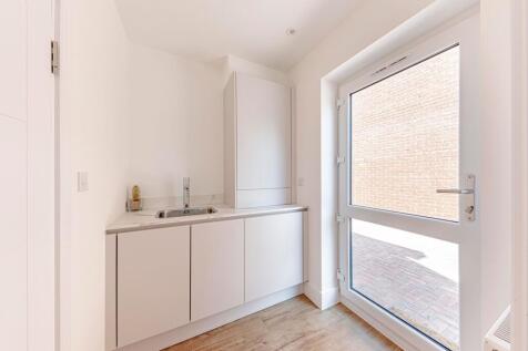 Utility Room (1)