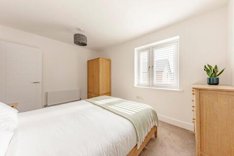 Bedroom One (2)