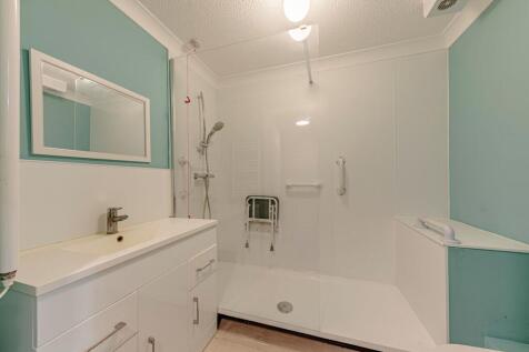 Bathroom (1)