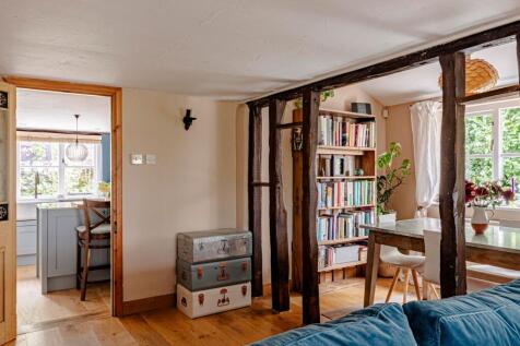 Living Room (6)