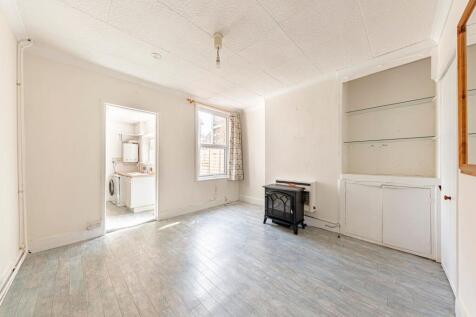 Dining Room (2)
