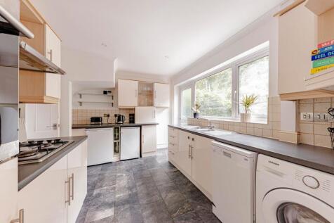 Kitchen (1)