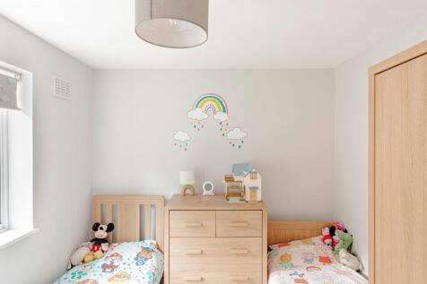 Bedroom Two (2)