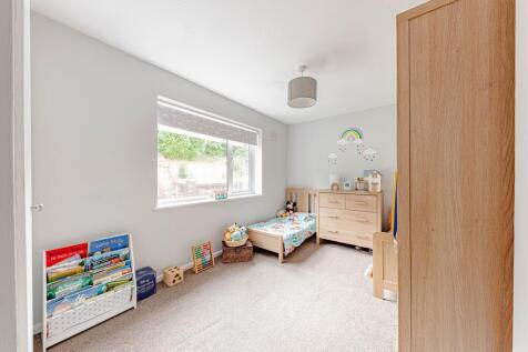 Bedroom Two (3)