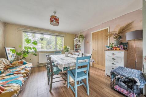 Dining Room (2)