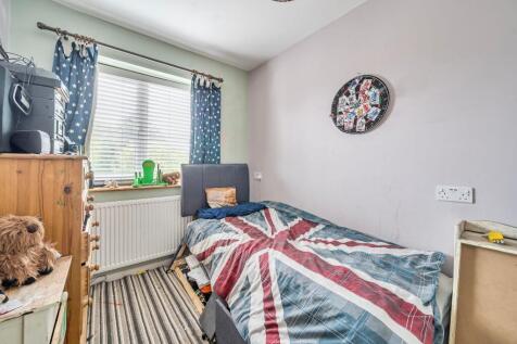 Bedroom Four (2)