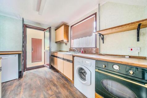 Kitchen (2)