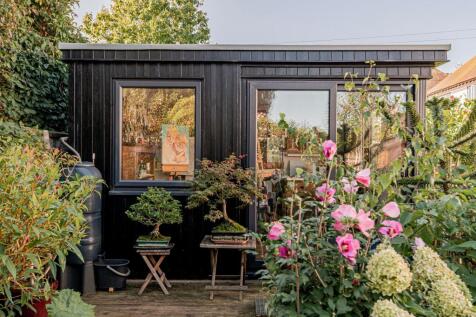 Garden Studio (1)