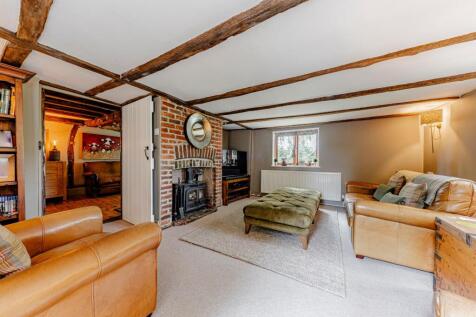 Living Room (1)