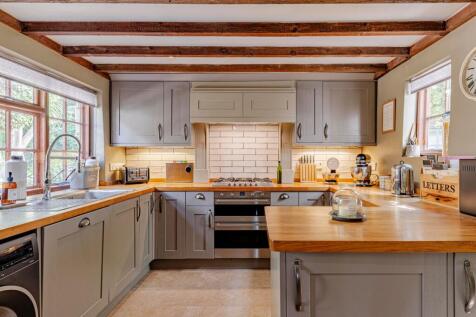 Kitchen (1)