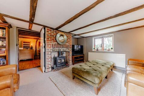 Living Room (4)
