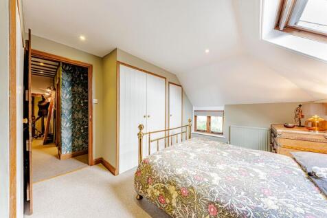 Bedroom Three (2)