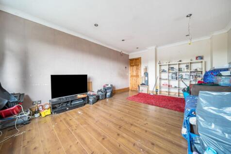 Living Room (1)