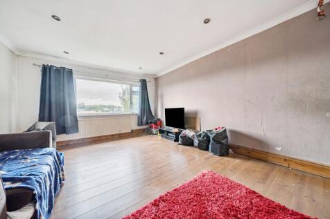 Living Room (2)