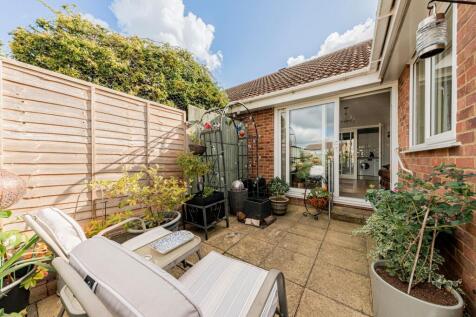 Rear Garden (1)