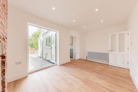 Dining Room (2)