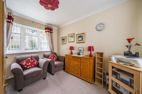 Bedroom Three (1)