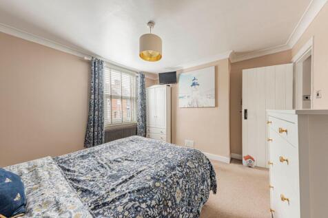 Bedroom One (2)