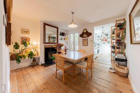 Dining Room (1)
