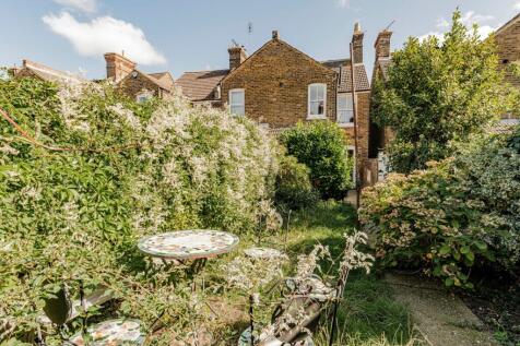 Rear Garden (2)