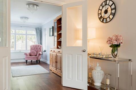 Dining Room (1)