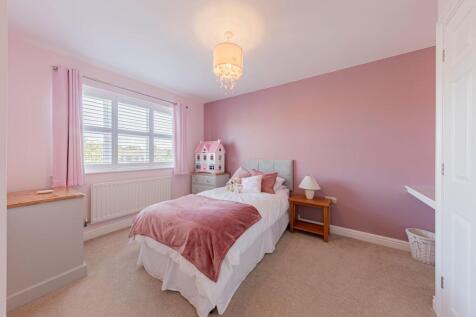 Bedroom Three (1)