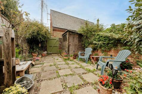 Rear Garden (3)
