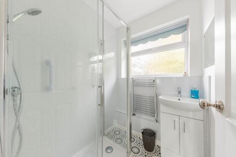 Shower Room (1)