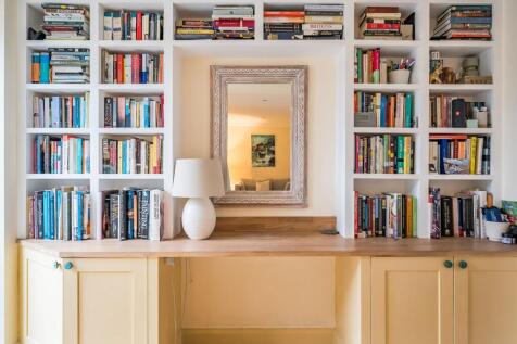 Family Room/Dining Room (3)