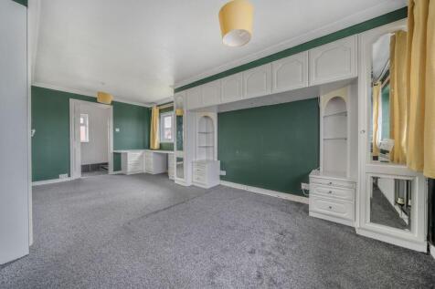 Bedroom One (1)