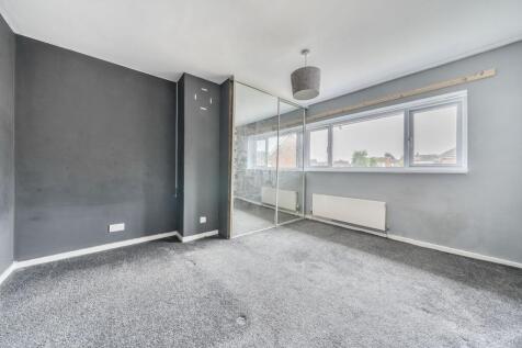 Bedroom Two (1)