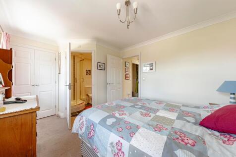 Bedroom One (2)