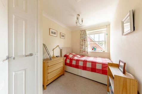 Bedroom Three (1)