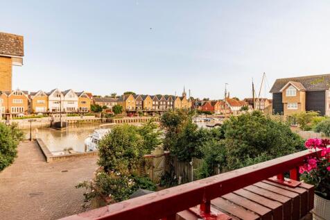 Balcony (4)